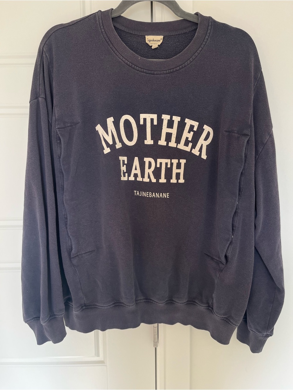 Tajinebanane breastfeeding sweatshirt